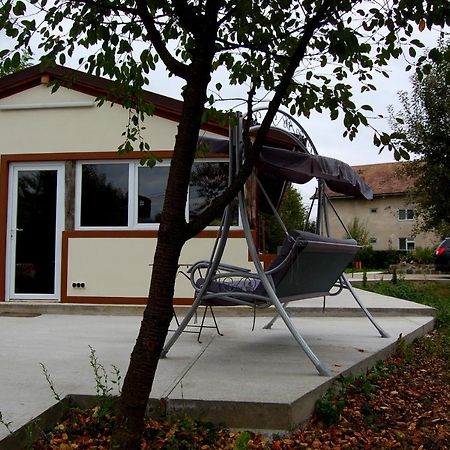 Vila Phoenix Călimăneşti Exterior foto