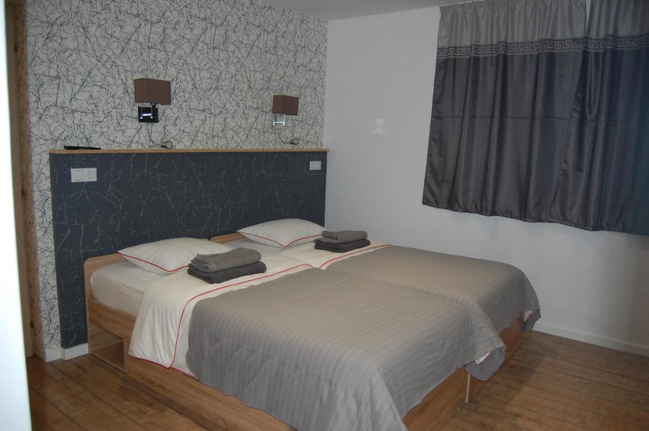 Vila Phoenix Călimăneşti Exterior foto